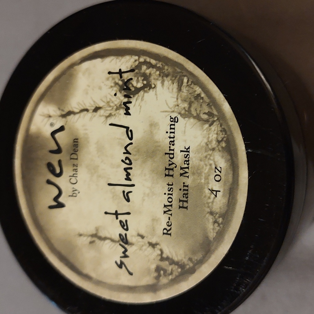Wen hydrating hair mask
